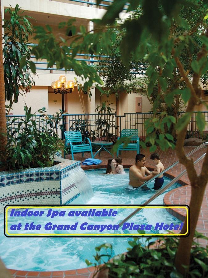 Canyon Plaza Premier Studio And Apartments Тусаян Экстерьер фото